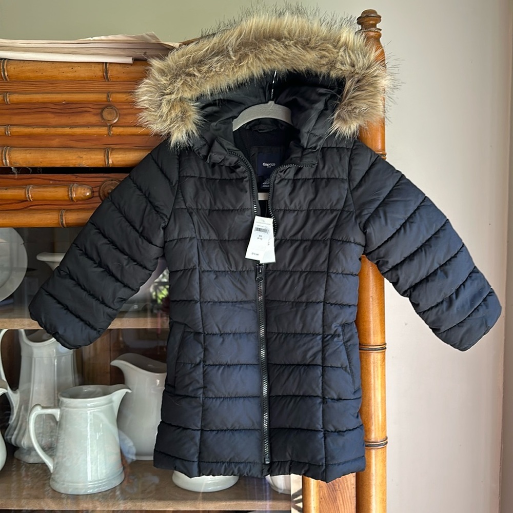 Gap kids puffer jacket black fur hood xs 4-5